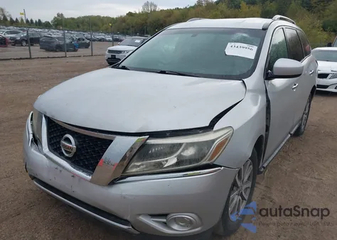 2016 Nissan Pathfinder Platinum/S/Sl/Sv z USA, uszkodzony, nr VIN 5N1AR2MN4GC616378